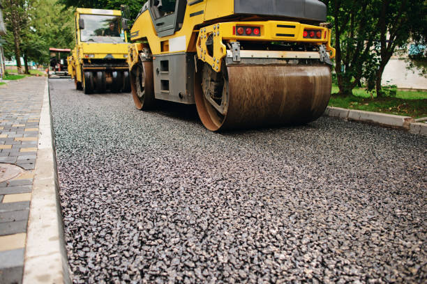Best Residential Paver Driveway  in Petersburg, IL